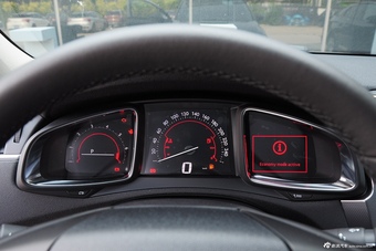 2015款DS 5LS 1.6T自动风尚版THP160