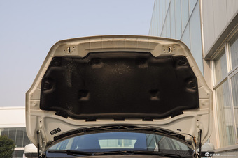 2016款沃尔沃XC60 2.5T自动 T6 AWD智越版