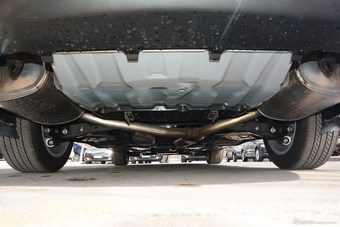 2015款红旗H7 2.0T自动豪华型