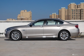 2015款宝马5系525LI领先型