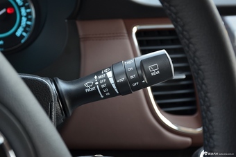 2016款瑞风M52.0T自动汽油商务版