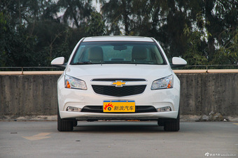 2015款科鲁兹1.5L自动经典SE AT