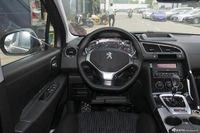 2015款东风标致3008 2.0L自动经典型