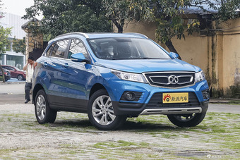 2016款北汽绅宝X55 1.5T自动CVT舒适版