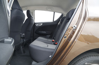 2015款骏派D60 1.8L自动舒适型