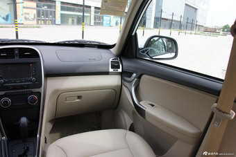 2014款瑞虎3 1.6L CVT尊尚版到店实拍