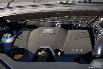 2015款众泰T600 1.5T手动旗舰型