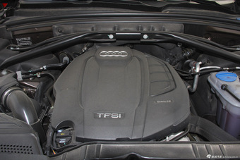 2015款奥迪Q5 40TFSI技术型