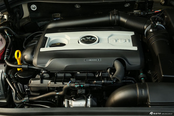 2016款CC 2.0T自动至尊型