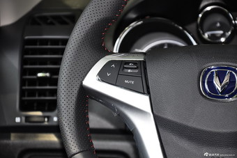 2016款CS35 1.6L自动豪华型国V