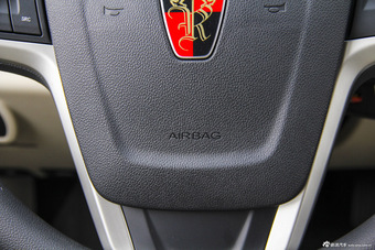 2015款荣威360 1.5L自动豪华版