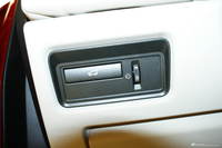 2011款揽胜极光2.0T