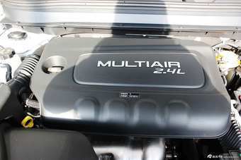 2014款自由光 2.4L自动精锐版图片