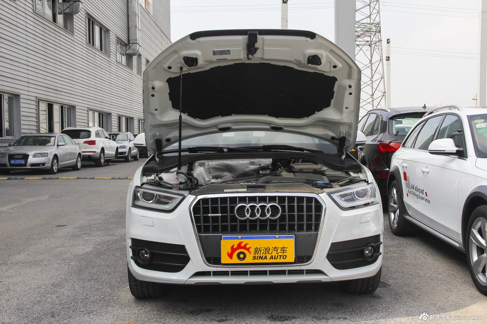 2015款奥迪Q3 2.0T自动35TFSI quattro 3百万纪念版进享型