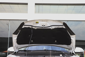 2015款哈弗H6升级版1.5T手动两驱尊贵型