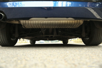 2015款宝马2系Active Tourer 218i 1.5T自动运动设计套件