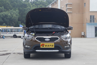 2015款骏派D60 1.8L自动舒适型