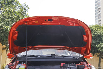 2015款骏派D60 1.8L自动尊贵型