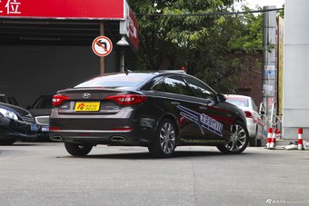 2015款索纳塔九 1.6T自动 DLX尊贵型