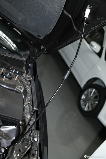 2013款风迪思1.8L旗舰型CVT