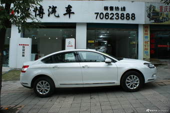 2012款东风雪铁龙C5 2.0L自动尊享型图片