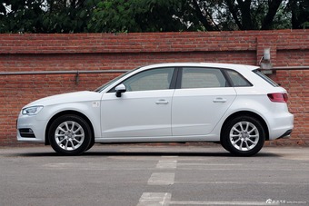 2015款奥迪A3 Sportback 35TFSI 300万纪念智领版