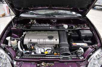 2013款莲花L3 1.6L手动GT精致型图片