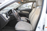 2015款科鲁兹1.5L自动经典SE AT