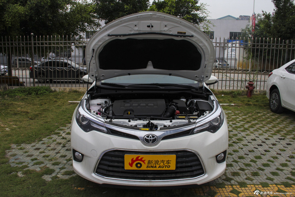2014款雷凌1.8GS CVT精英版