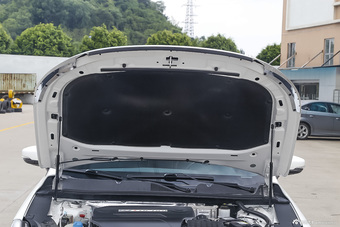 2016款传祺GA6 1.5T自动豪华版235T