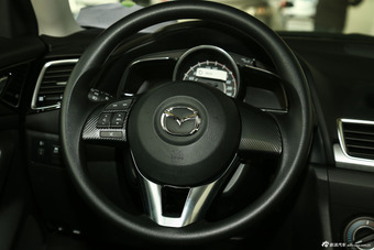 2016款马自达3昂克赛拉1.5L手动三厢舒适型