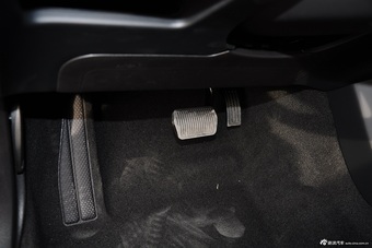 2015款沃尔沃V40 Cross Country 2.0T T5智雅版