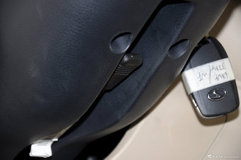 2012款东南V5菱致实拍