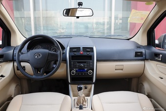 2015款 绅宝D20 三厢1.5L手动乐天版图片