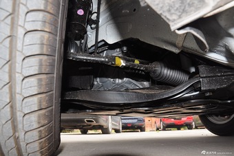 2015款蒂维拉 1.6L自动两驱致炫版