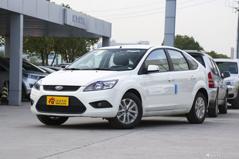2013款福克斯两厢经典1.8L手动基本型图片