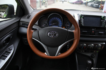 2014款YARiS L 致炫1.5L自动炫动版