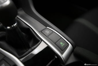 2016款思域1.5T手动220TURBO豪华型