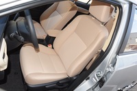 2015款雷凌1.6E CVT新锐版