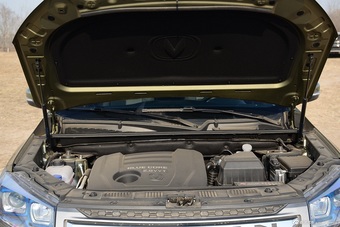 2016款长安CS75 2.0L手动豪华型国5