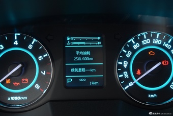 2016款瑞风M5 2.0T自动汽油公务版
