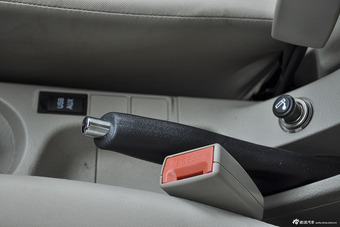 2014款力帆530 1.5L手动标准型