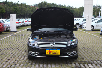 2015款迈腾2.0T自动改款旗舰型