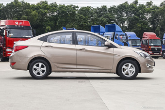 2016款瑞纳1.4L自动时尚型