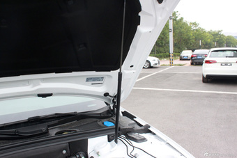 2015款奥迪A4L到店实拍