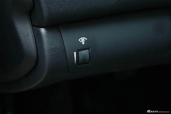 2012款东风悦达起亚福瑞迪纪念版