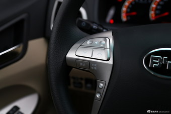 2014款F3 1.5L自动尊贵型