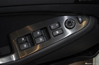 2014款起亚K5 2.0L Hybrid豪华版图片