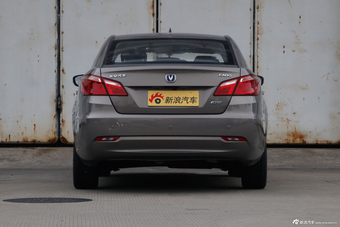 2015款逸动1.6L手动尊贵型国5