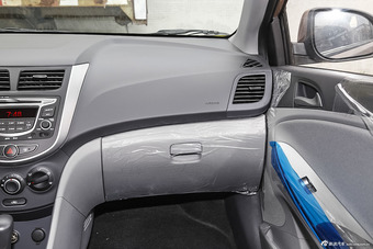 2016款瑞纳1.4L自动时尚型